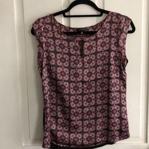 Silky top with black rayon back